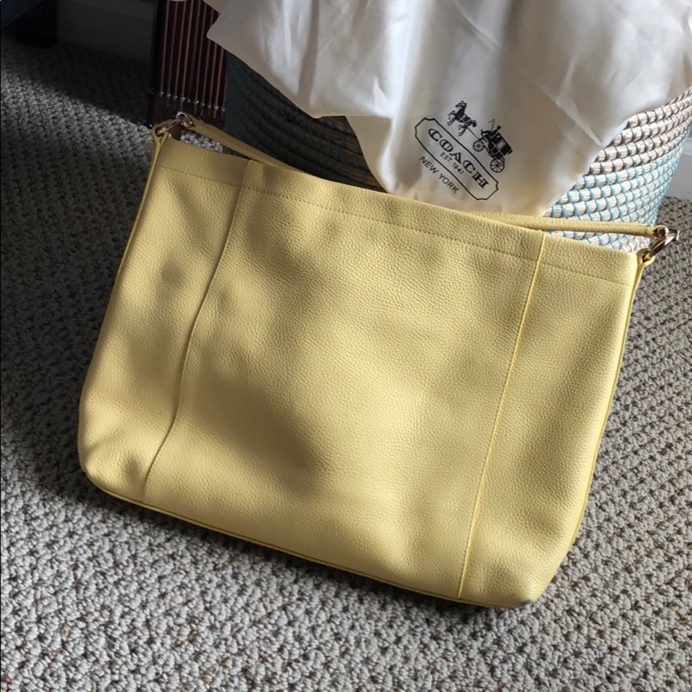Coach handbag - Picture 2 of 6